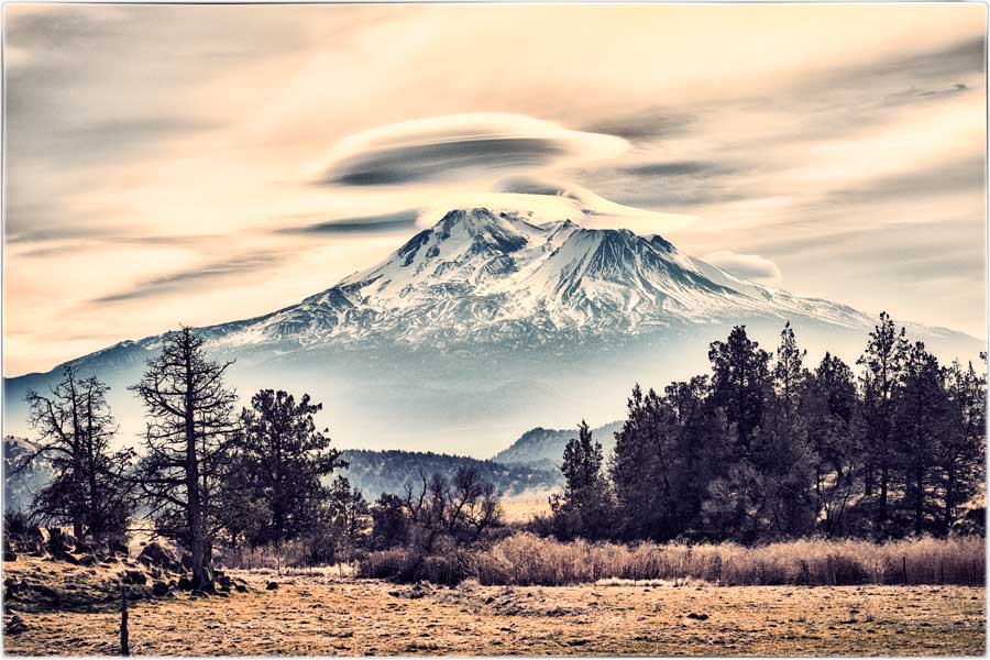 Mount Shasta - 5525